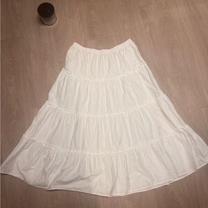 Aritzia - Sunday Best White Tiered A-Line Skirt